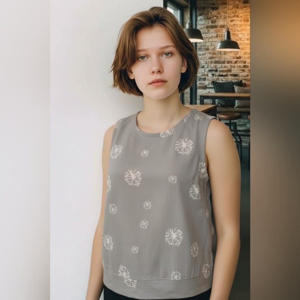 Soft & comfortable no brand women's size M like new condition